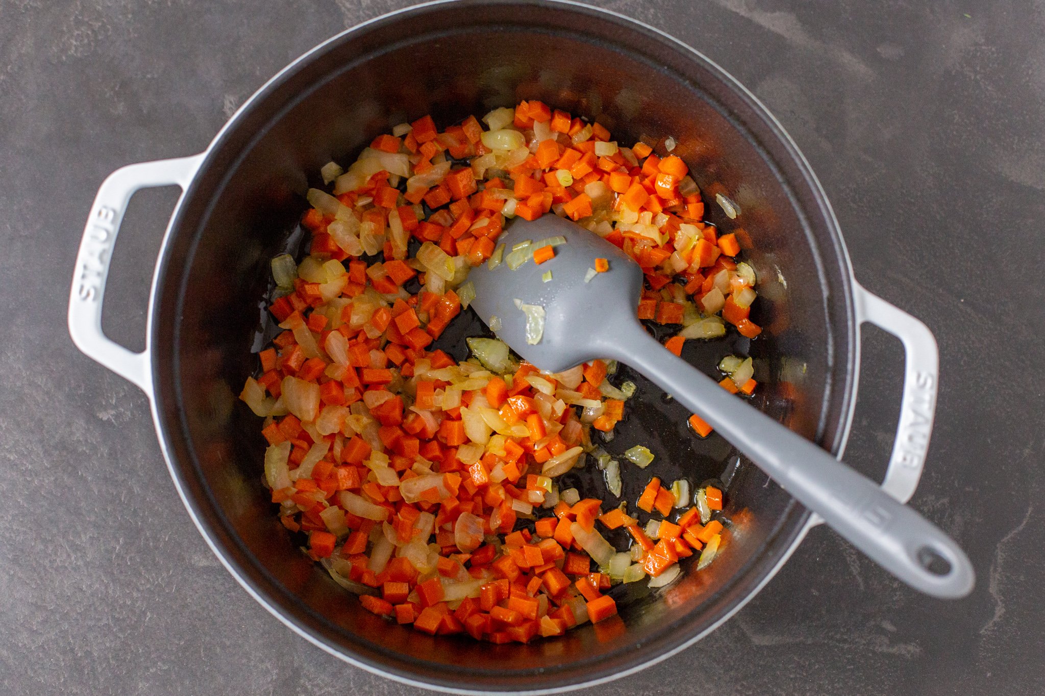 Easy Chicken Lentil Soup Recipe - Momsdish