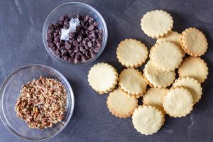 dulce de leche cookies with chocolate and nuts