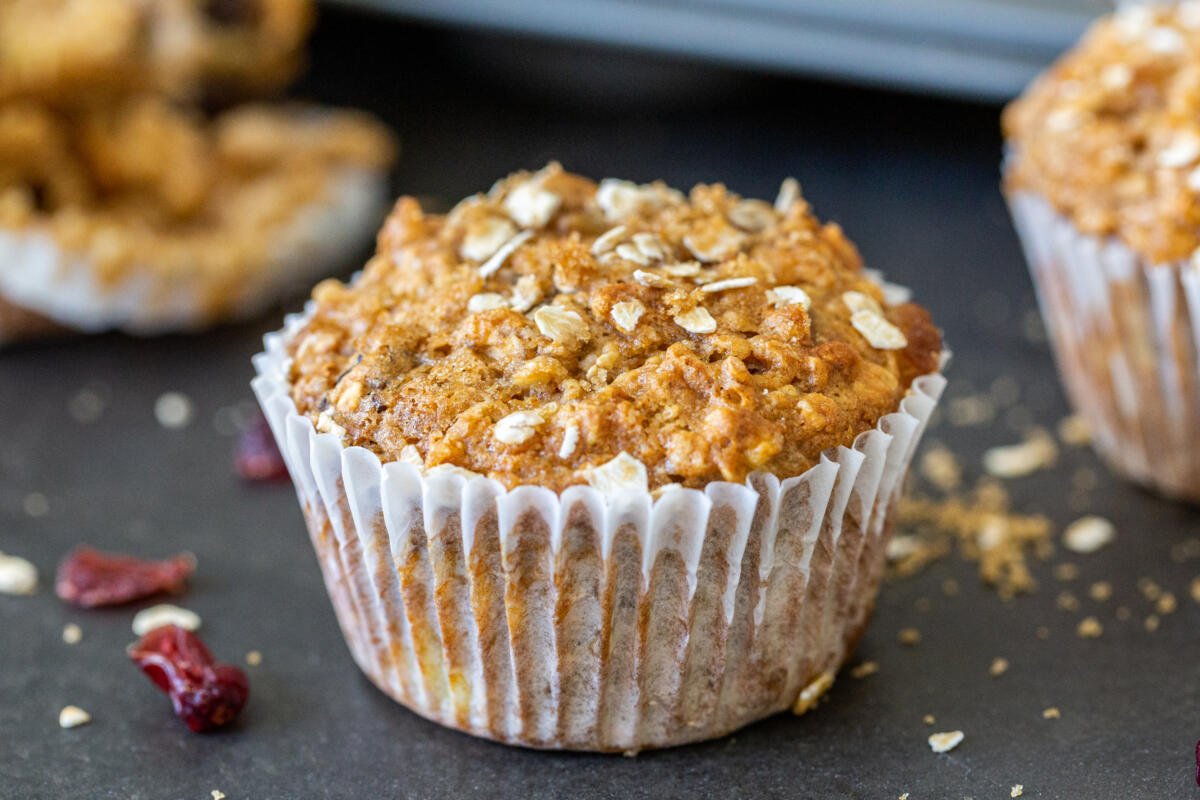 Cranberry Banana Oat Muffins Momsdish