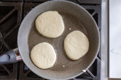 Oladi frying in a pan