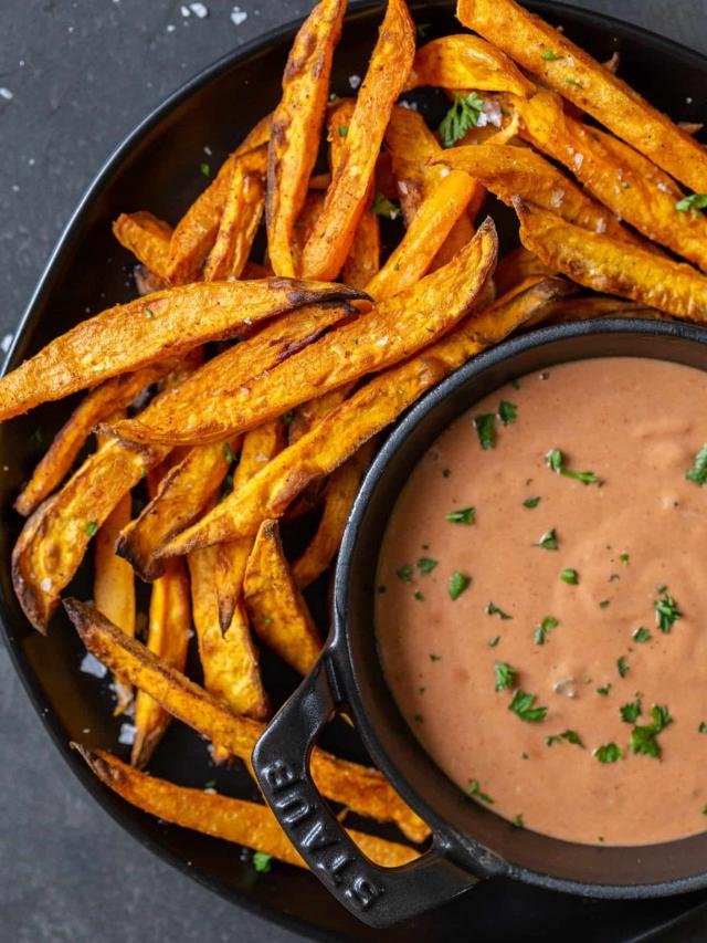 This Editor-Loved Air Fryer That Cooks Salmon, Sweet Potato Fries, and More  to Perfection a Jaw-Dropping 74% Off