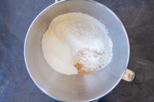 dry ingredients for the babka