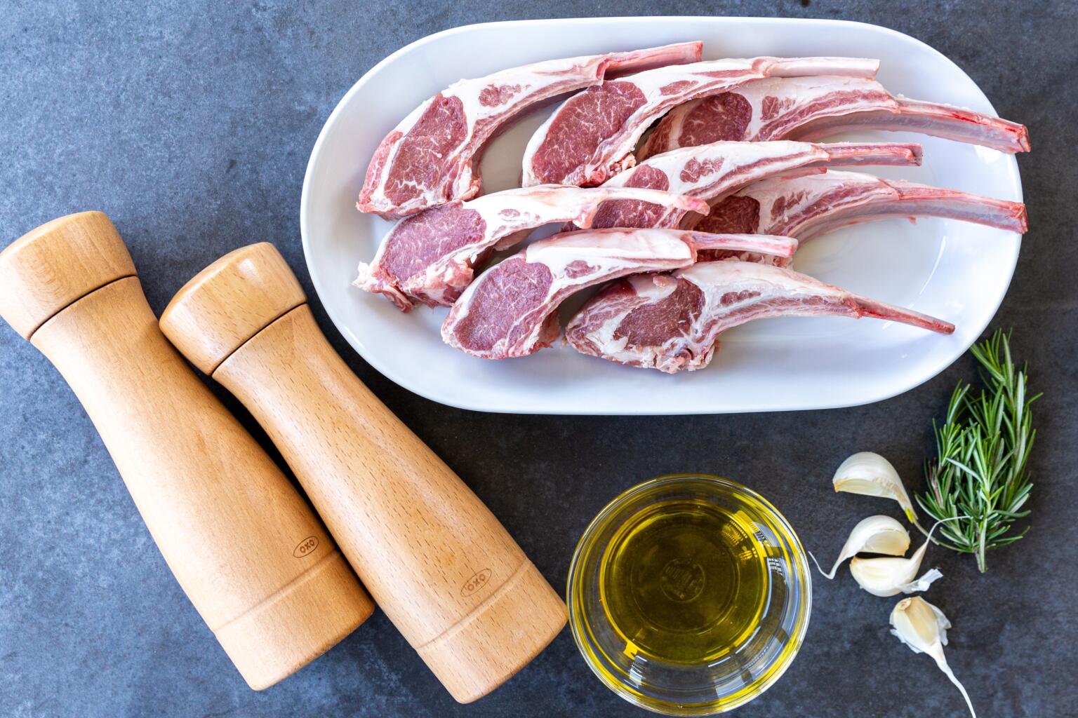 Easy Pan-Fried Lamb Chops - Momsdish