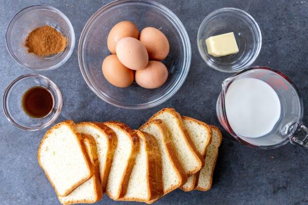 ingredients for the stuffed french toast