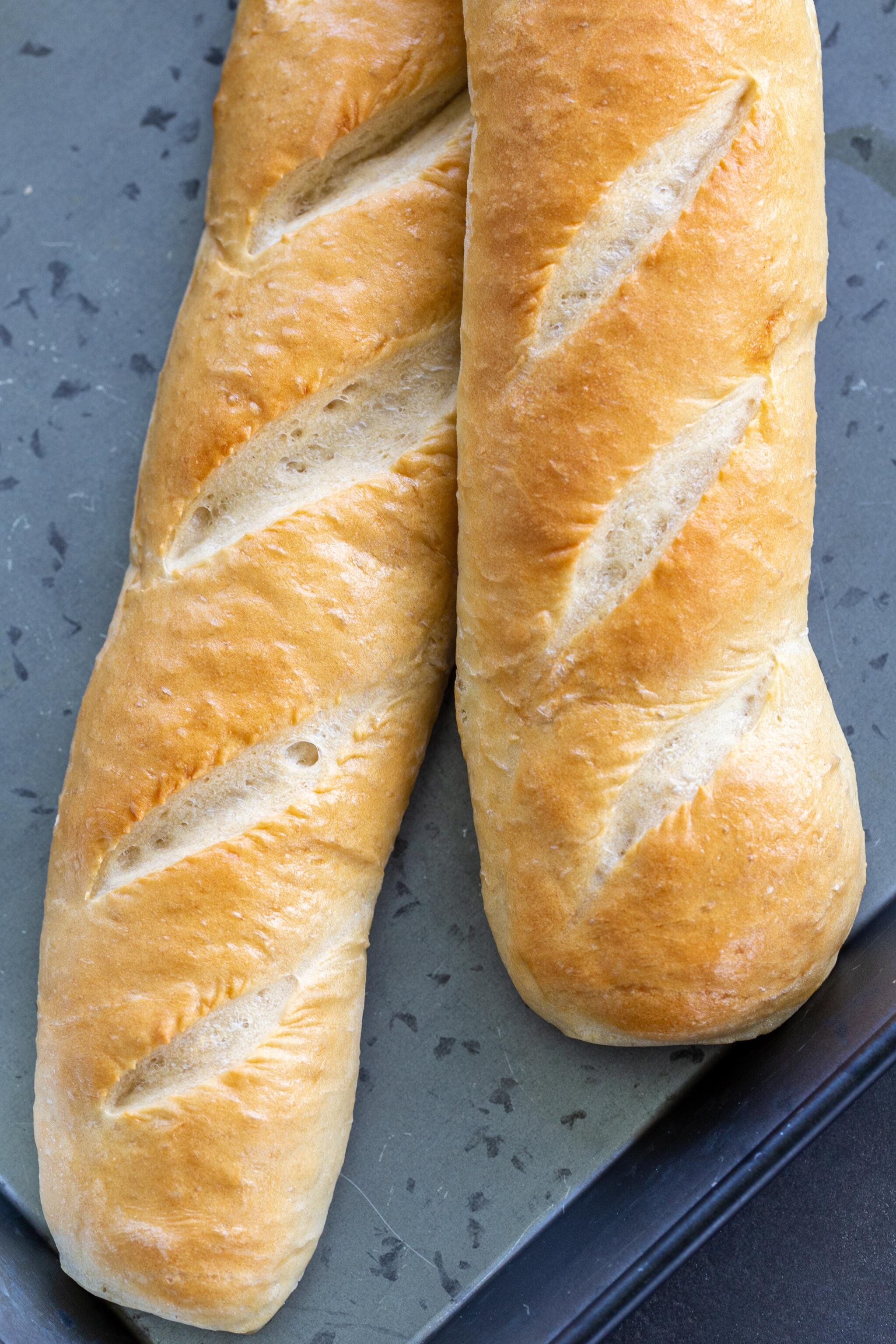 Easy Homemade French Bread - Momsdish