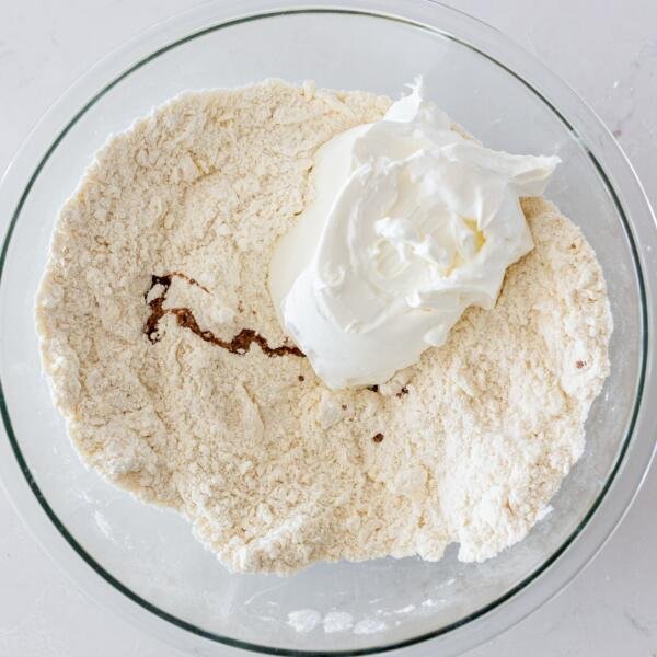 sour cream added to dry ingredients