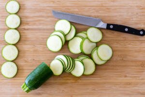 sliced zucchini into rings