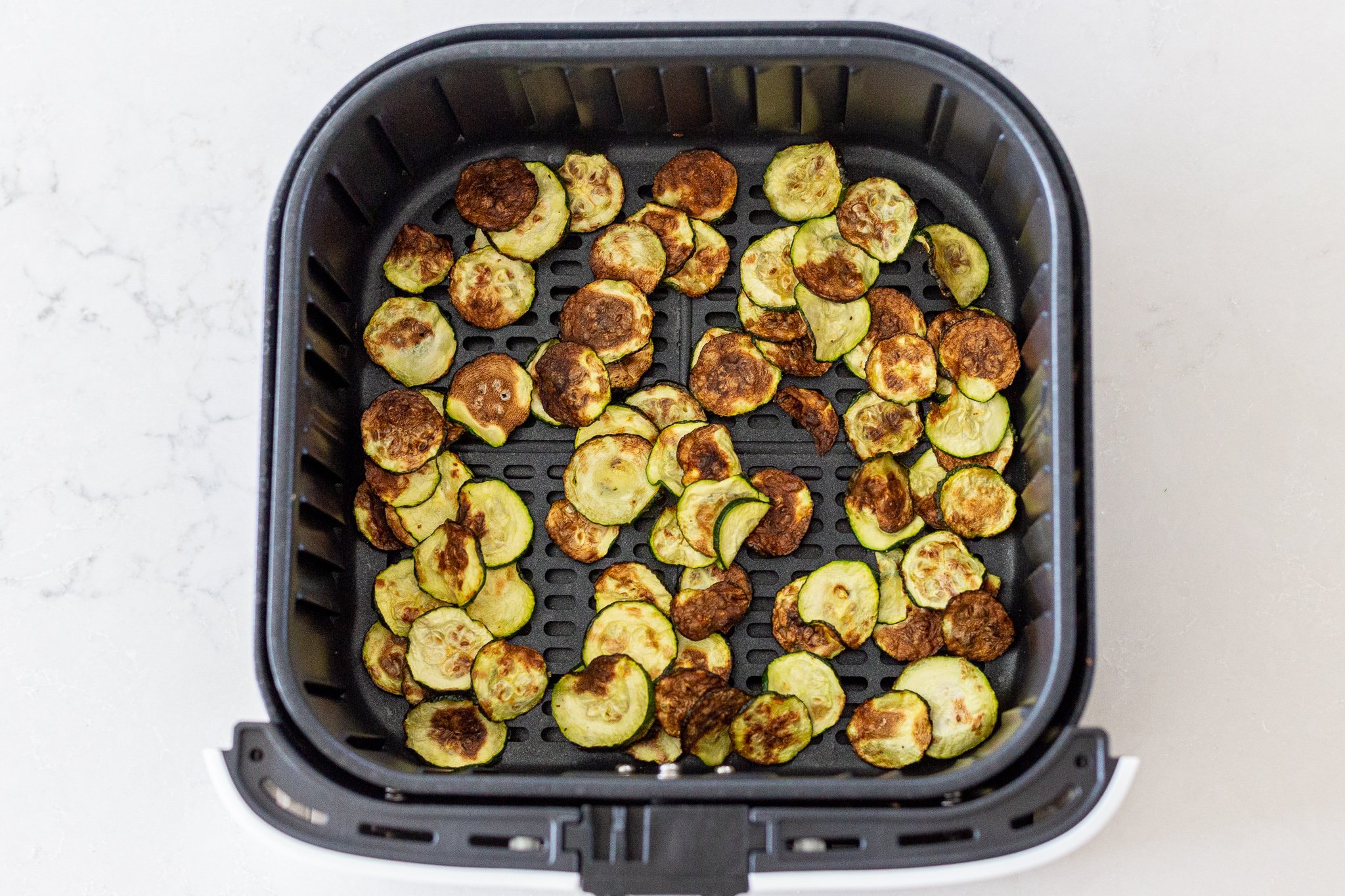 Air Fryer Zucchini Chips (No Breading) - Momsdish