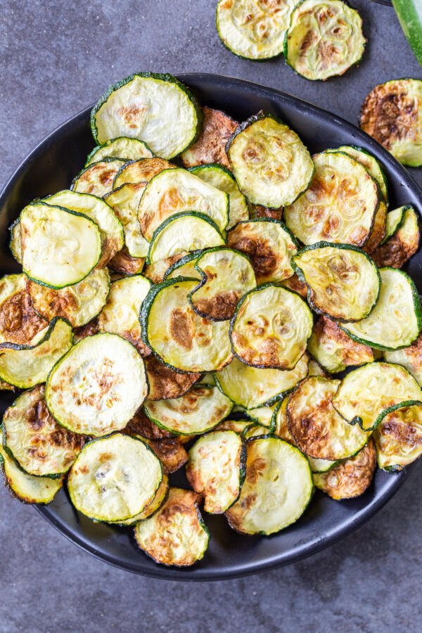 Air fryer outlet zucchini chips