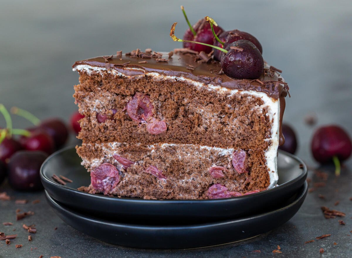 Drunken Cherry Cake (Classic Recipe) Momsdish Drunken Cherry Cake (Classic Recipe) Momsdish
