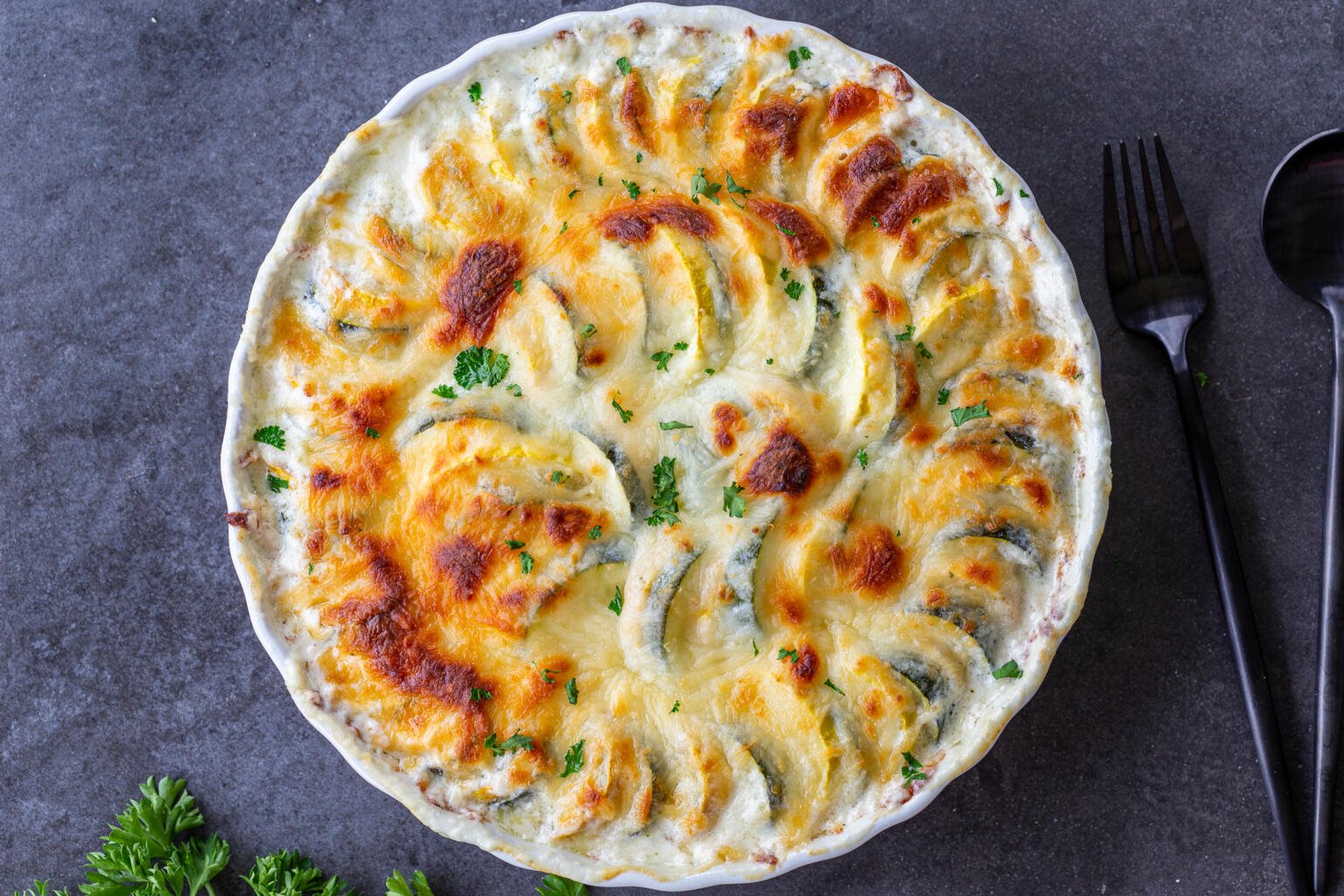 Cheesy Zucchini and Squash Casserole Momsdish