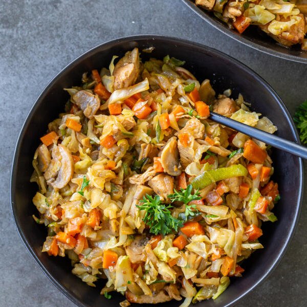 Braised cabbage in a bowl