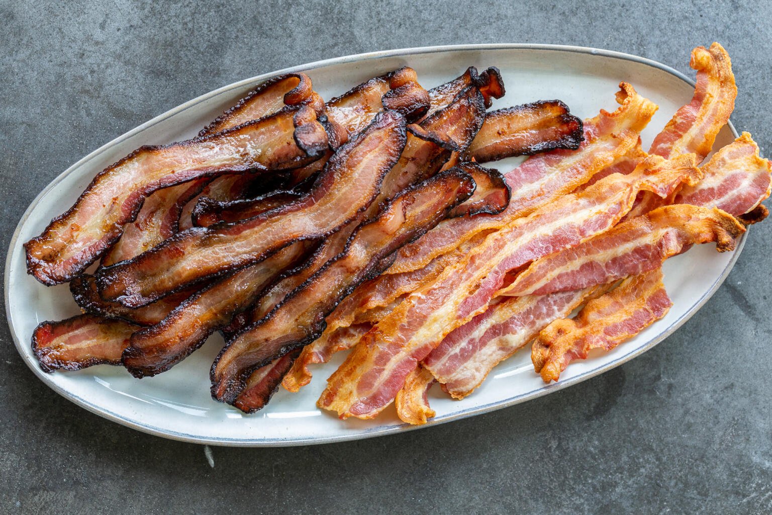 How To Bake Perfect Bacon Every Time - Momsdish