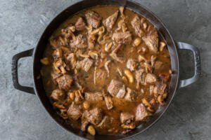 Beef in a liquid pan