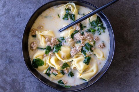 Creamy Spinach Tortellini Soup in a bowl