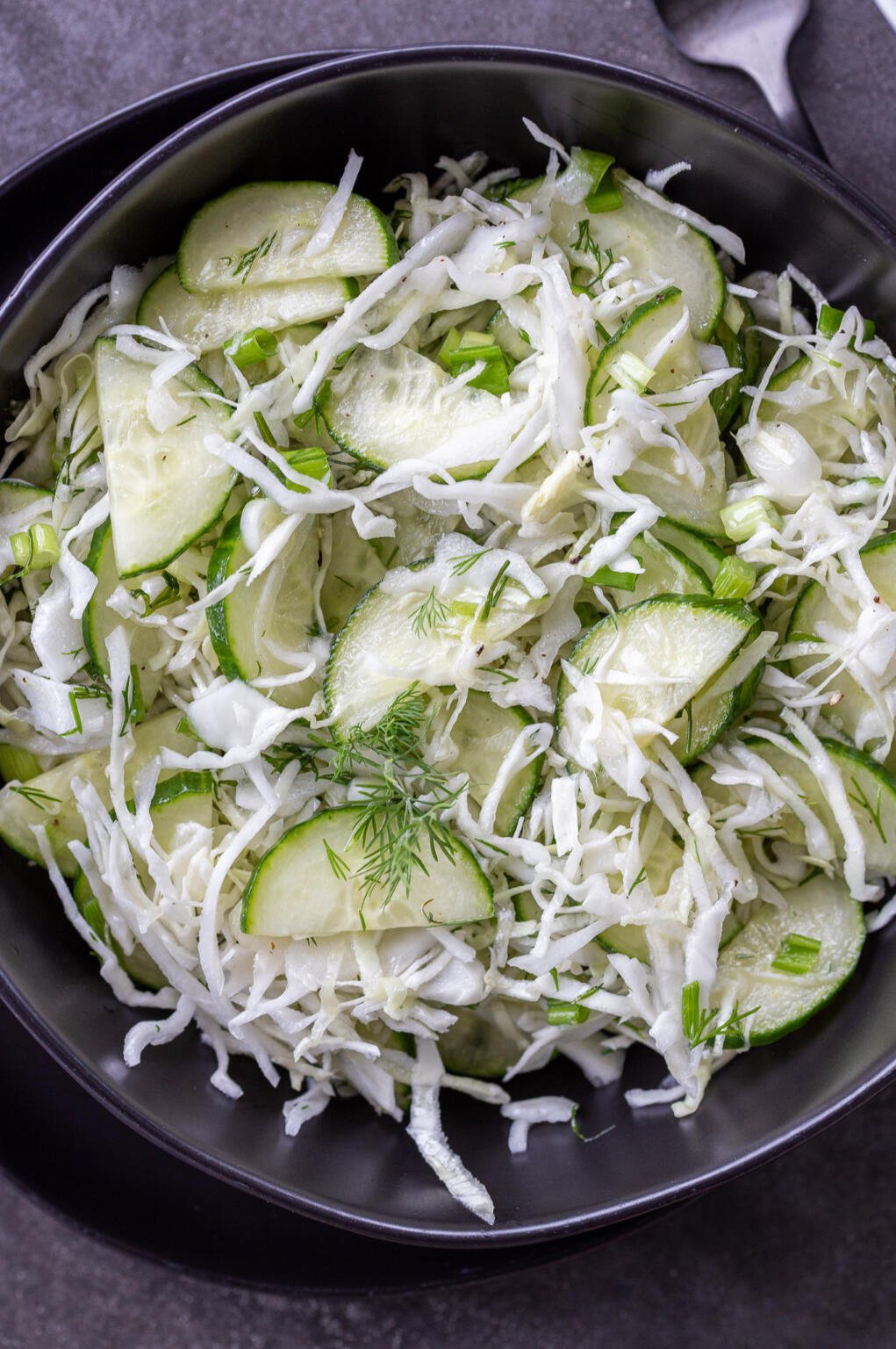 Green Cabbage Cucumber Salad with Herbs - Momsdish