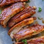 Baked BBQ ribs with herbs.