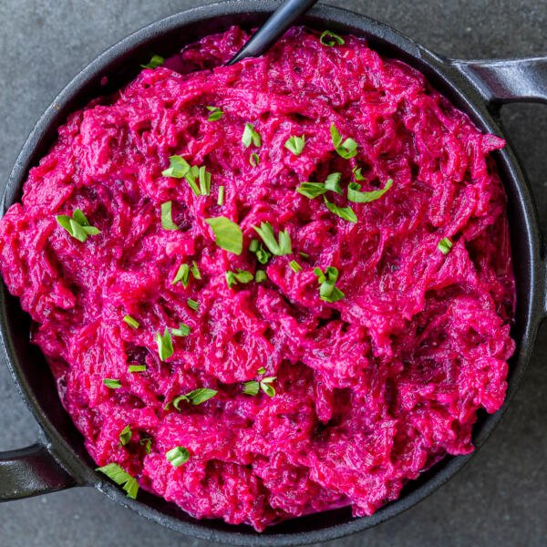 https://cdn.momsdish.com/wp-content/uploads/2021/08/Russian-Beet-Salad-06-600x600.jpg