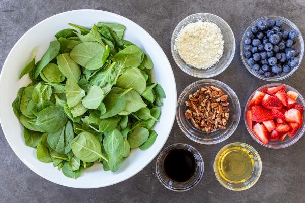 Ingredients for Berry Spinach Salad