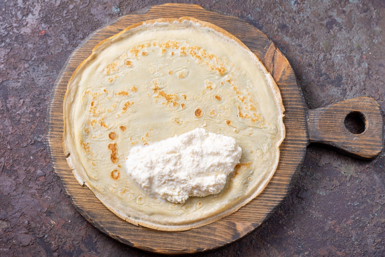 Sweet Cheese Blintzes Recipe (Filled Crepe) Momsdish