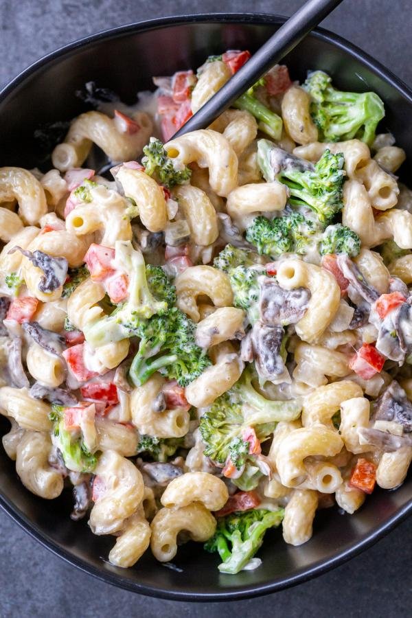 Creamy Veggie Pasta in a bowl