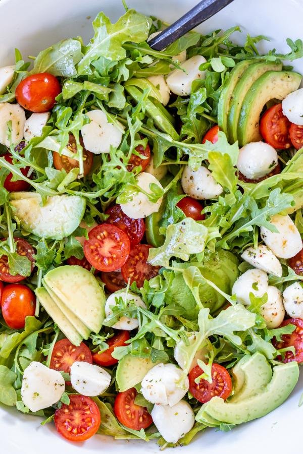 Arugula Caprese Salad in a bowl