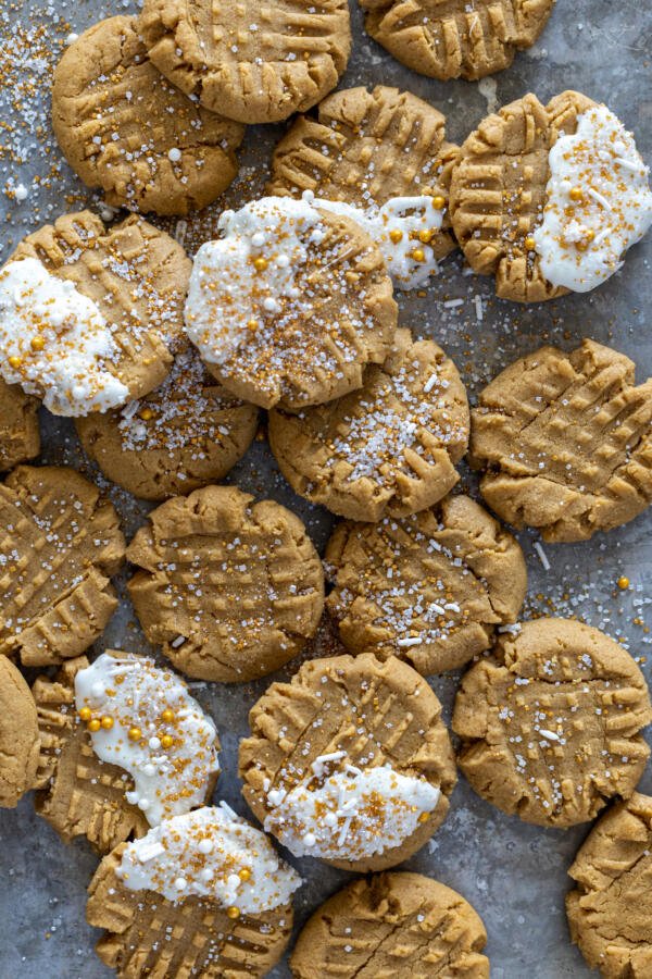 Peanut Butter Cookies with decorations. 