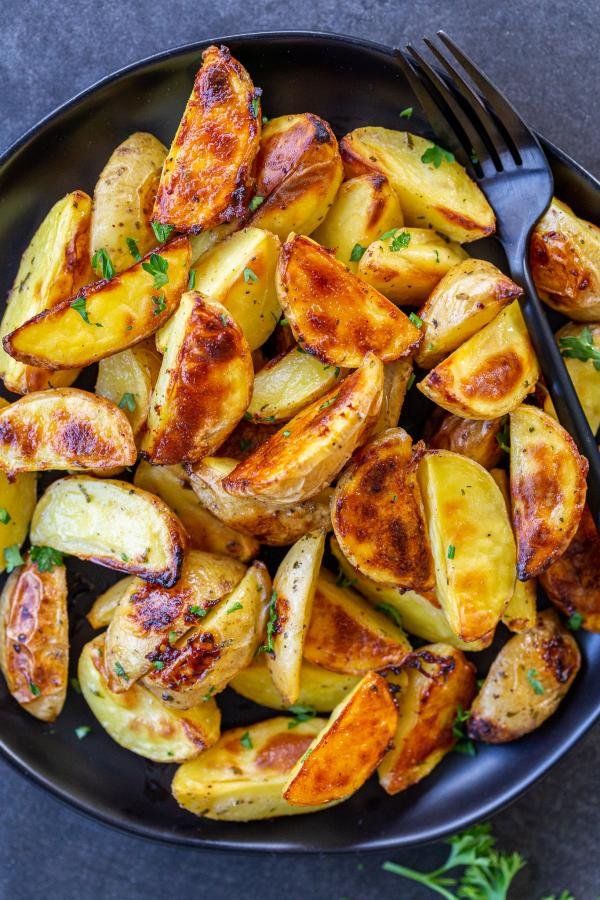 Ranch Roasted Potatoes on a plate