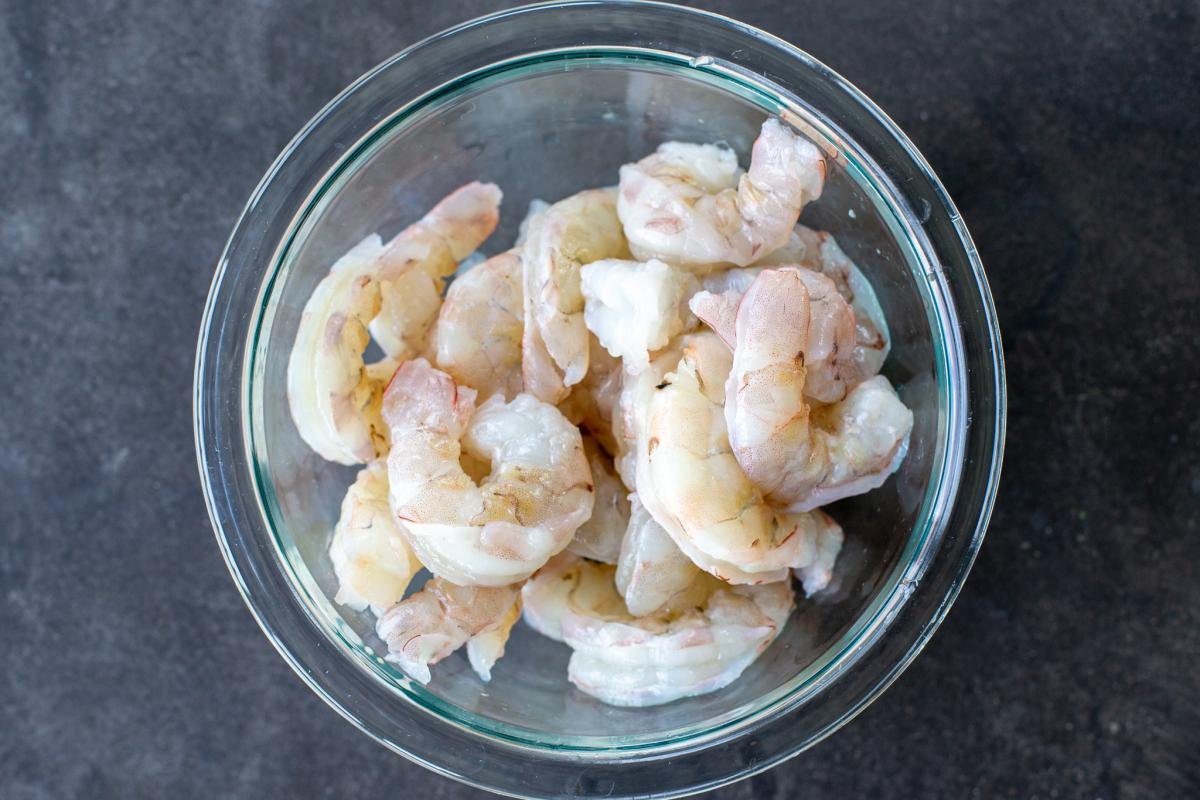 Shrimp Salad with Lettuce (Simple & Fancy) - Momsdish