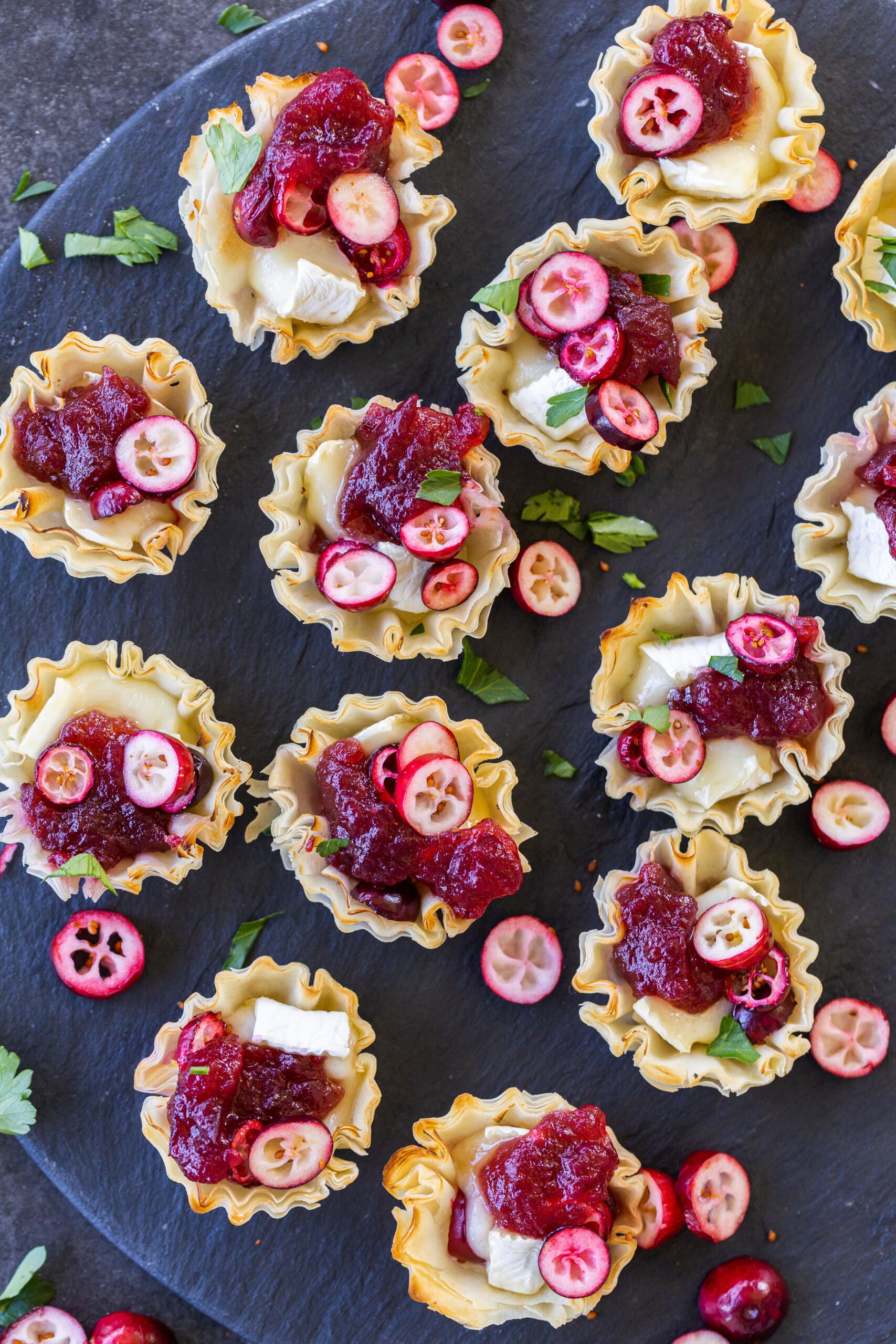 Brie and Cranberry Bites Recipe - Momsdish