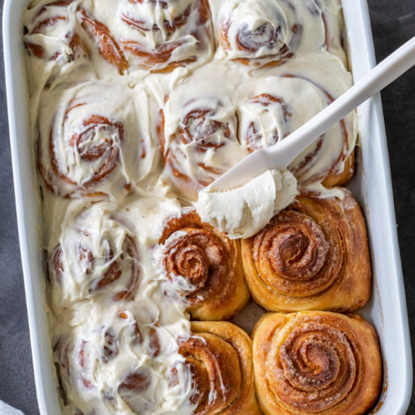 No-Knead Cinnamon Rolls (So Easy) Story Poster Image