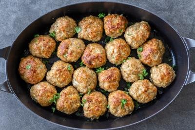 Baked Chicken Oatmeal Meatballs - Momsdish