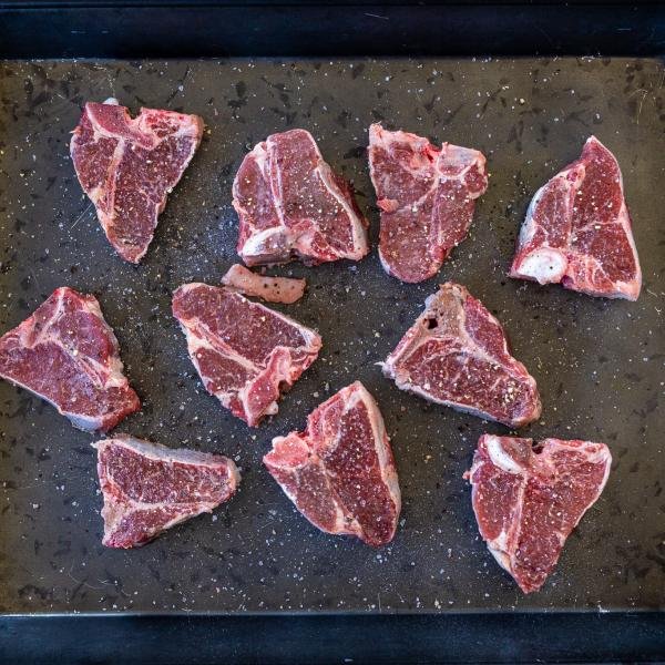 Seasoned Lamb Loin Chops