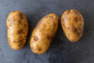 cleaned potatoes