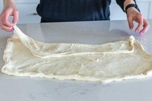 Folding od sour dough bread