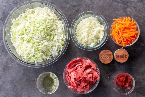 ingredients for the Braised Cabbage with Beef