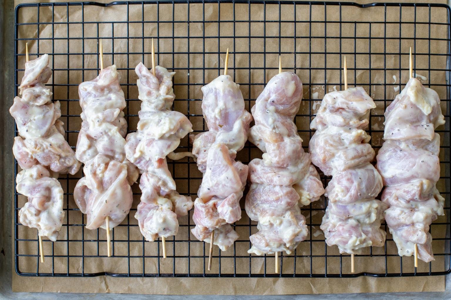 OvenBaked Chicken Kabobs (Juicy & Tangy) Momsdish