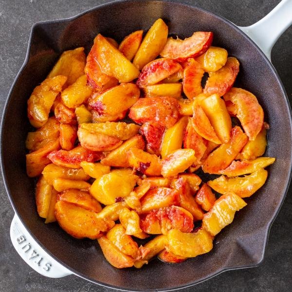Peaches in a pan.