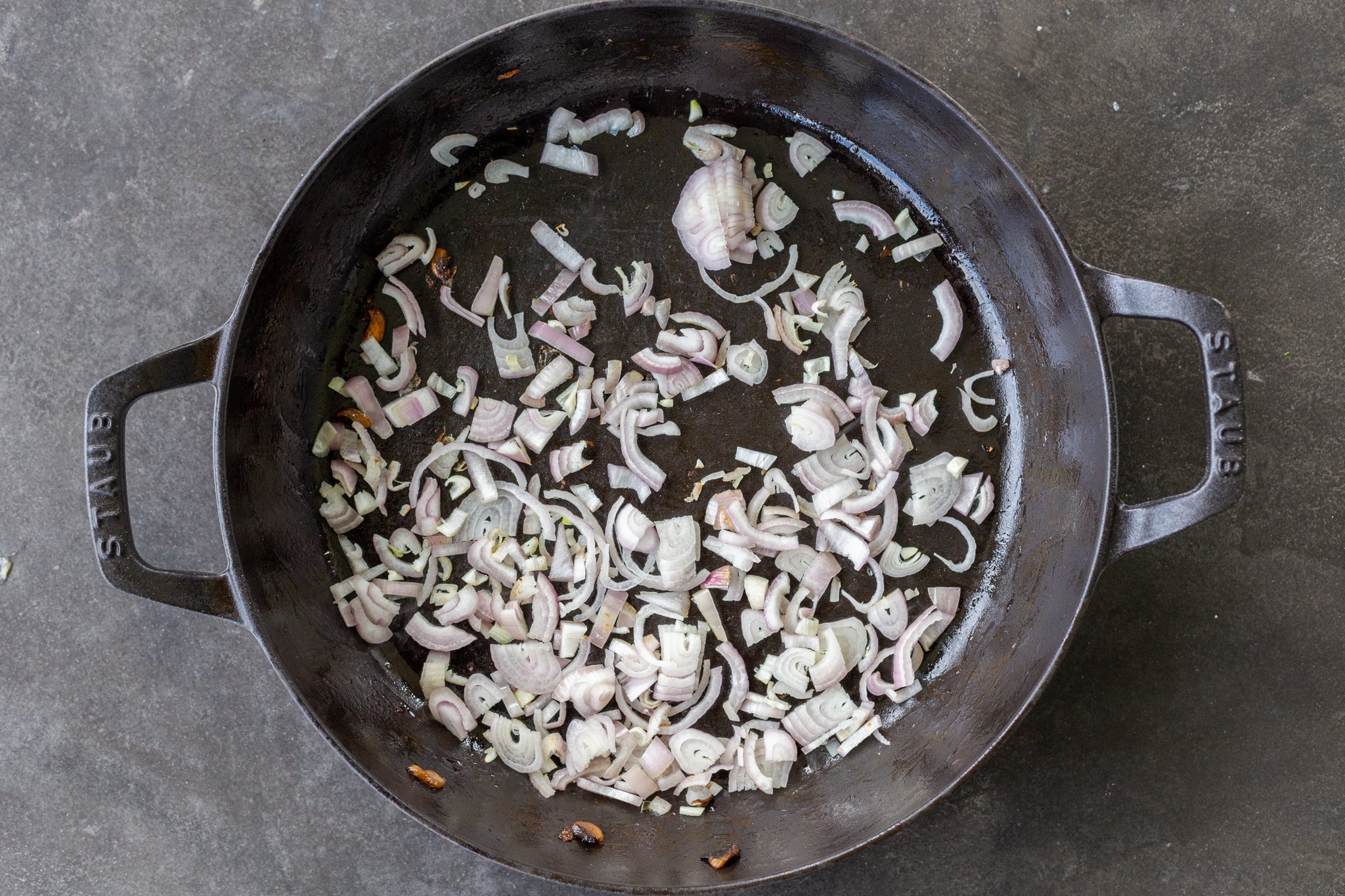 Mushroom Risotto Recipe (One Pan) - Momsdish