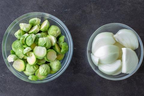Sheet Pan Chicken Thighs with Veggies - Momsdish