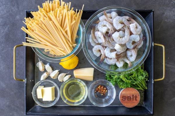 Ingredients for shrimp linguine.