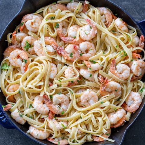 The Easiest Shrimp Linguine (Crazy Good) - Momsdish