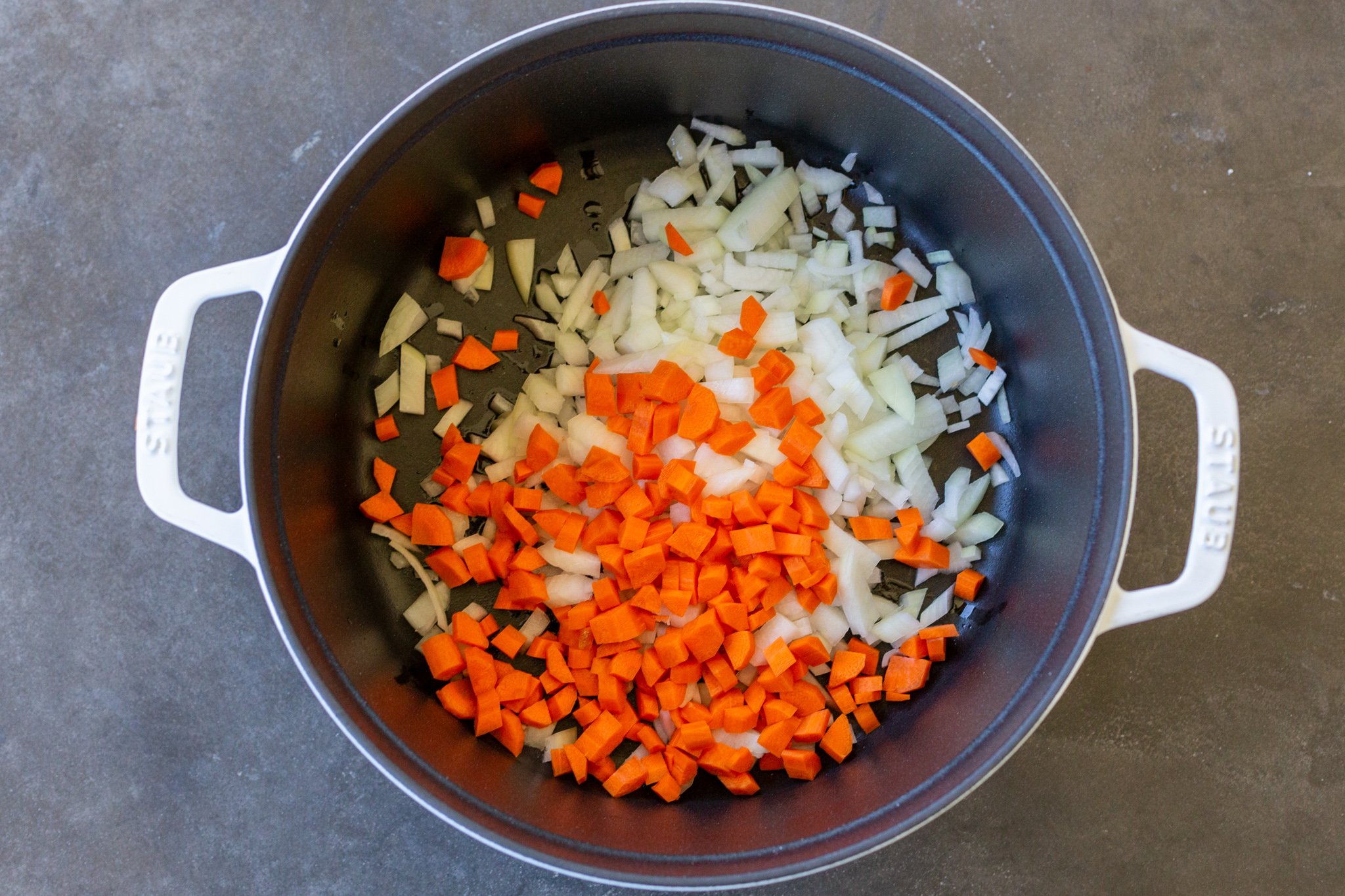 Split Pea Soup (My Grandma's Recipe) - Momsdish