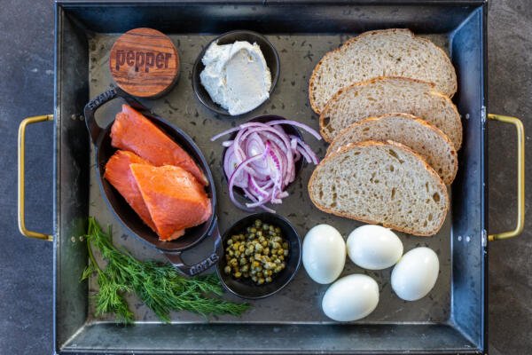 Ingredients for smoked salmon toast.