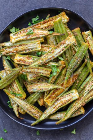 Roasted okra in a plate.