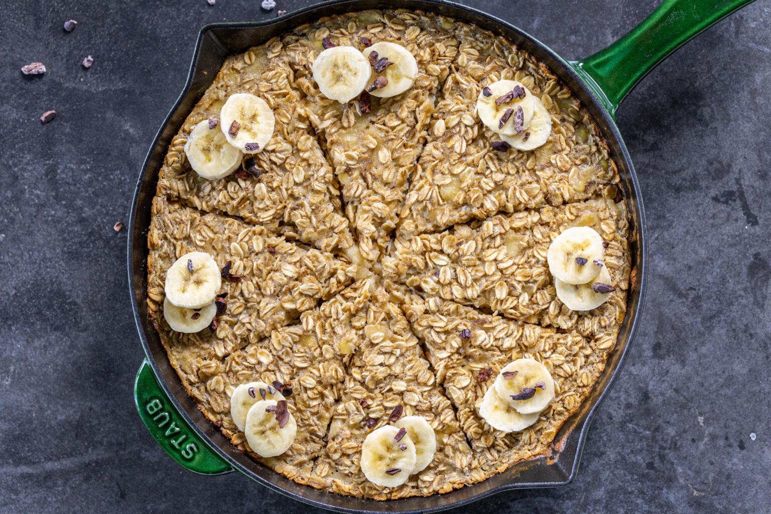 Banana Baked Oatmeal (Crazy Easy) - Momsdish