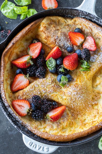 The Easiest German Pancakes (Dutch Baby) - Momsdish