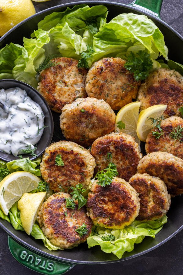 Tray with salmon cakes.
