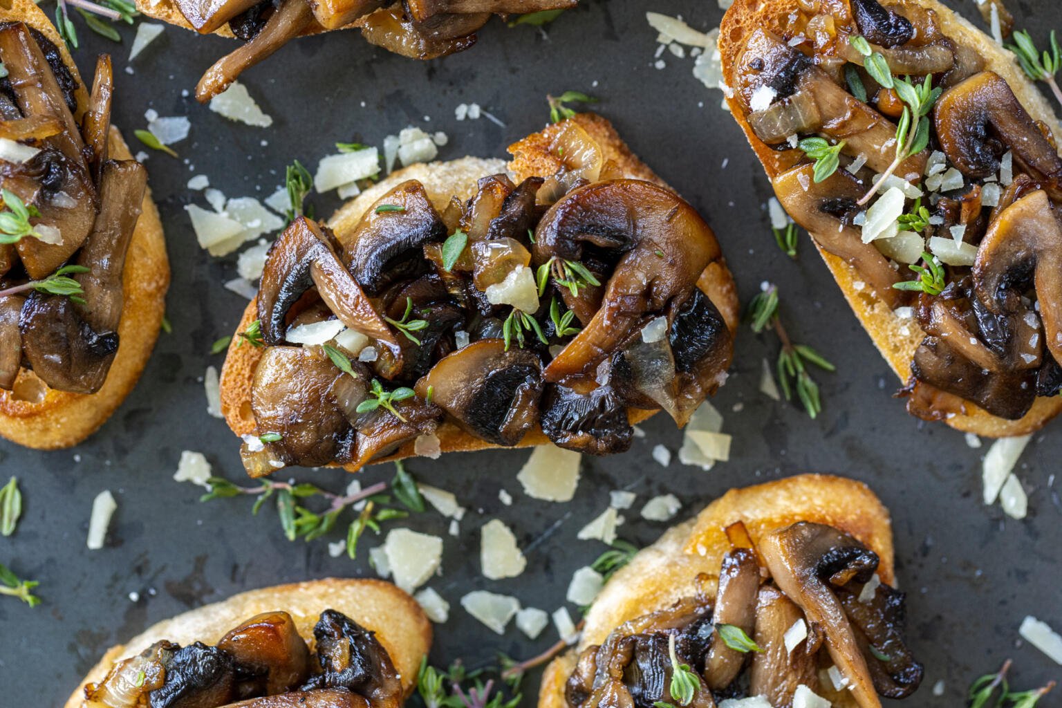 Mushroom Bruschetta Recipe - Momsdish