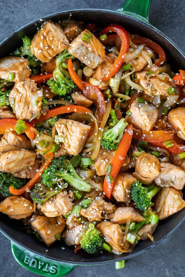 Salmon Stir Fry with sesame on top.